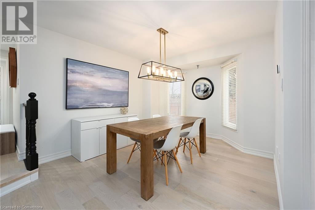 30 Nelson Street, Oakville, Ontario  L6L 3H6 - Photo 5 - 40733021