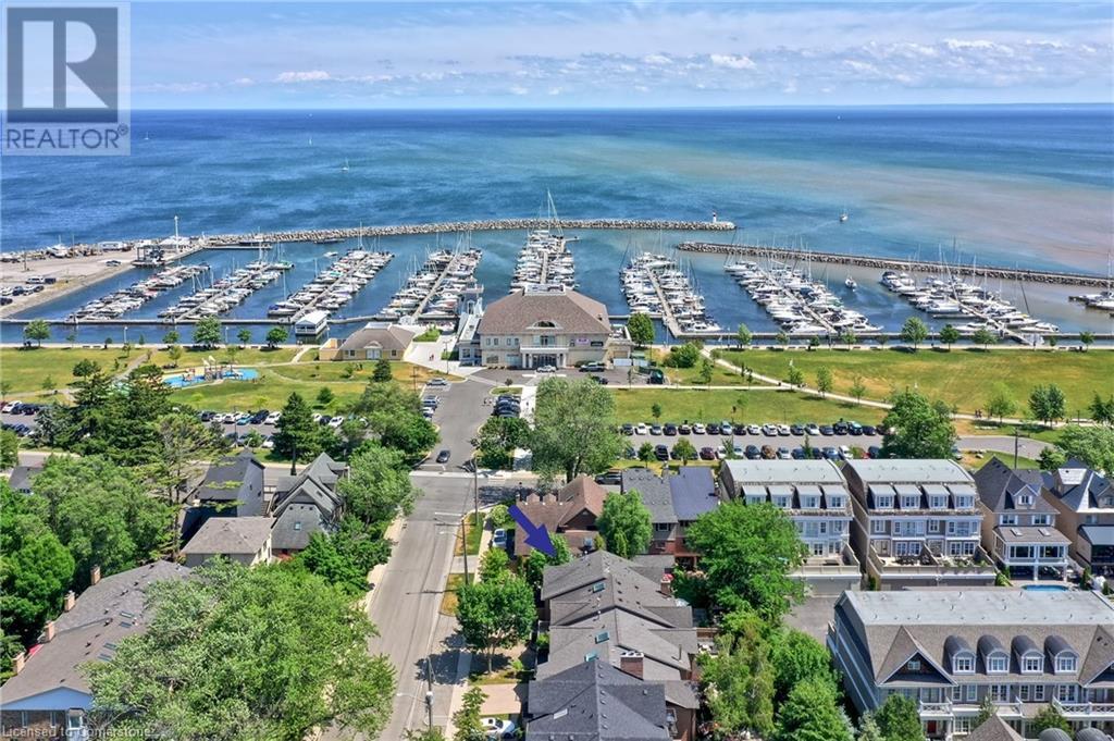 30 Nelson Street, Oakville, Ontario  L6L 3H6 - Photo 2 - 40733021
