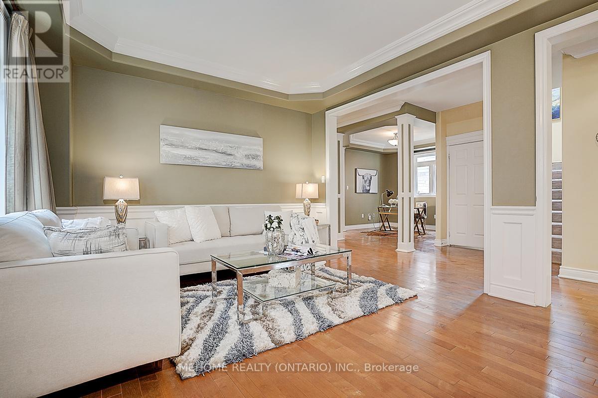 40 Westminster Circle, Barrie, Ontario  L4M 0A5 - Photo 11 - S12263560