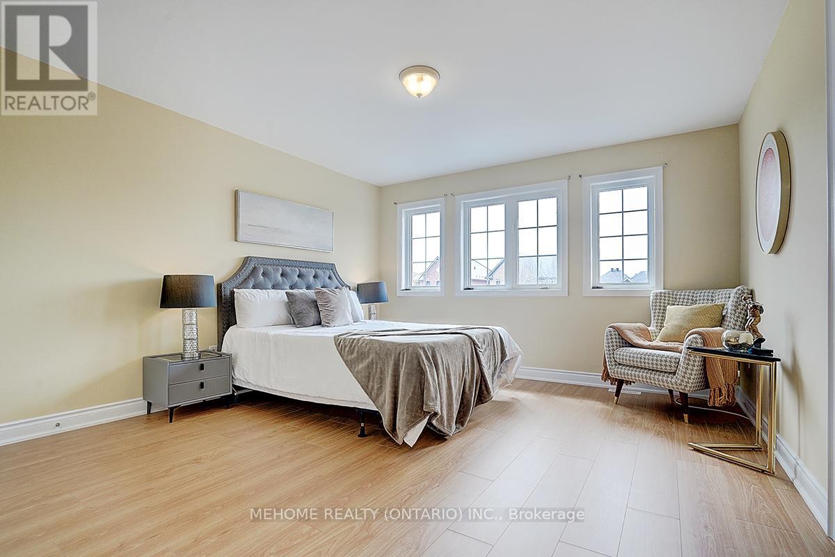 40 Westminster Circle, Barrie, Ontario  L4M 0A5 - Photo 37 - S12263560