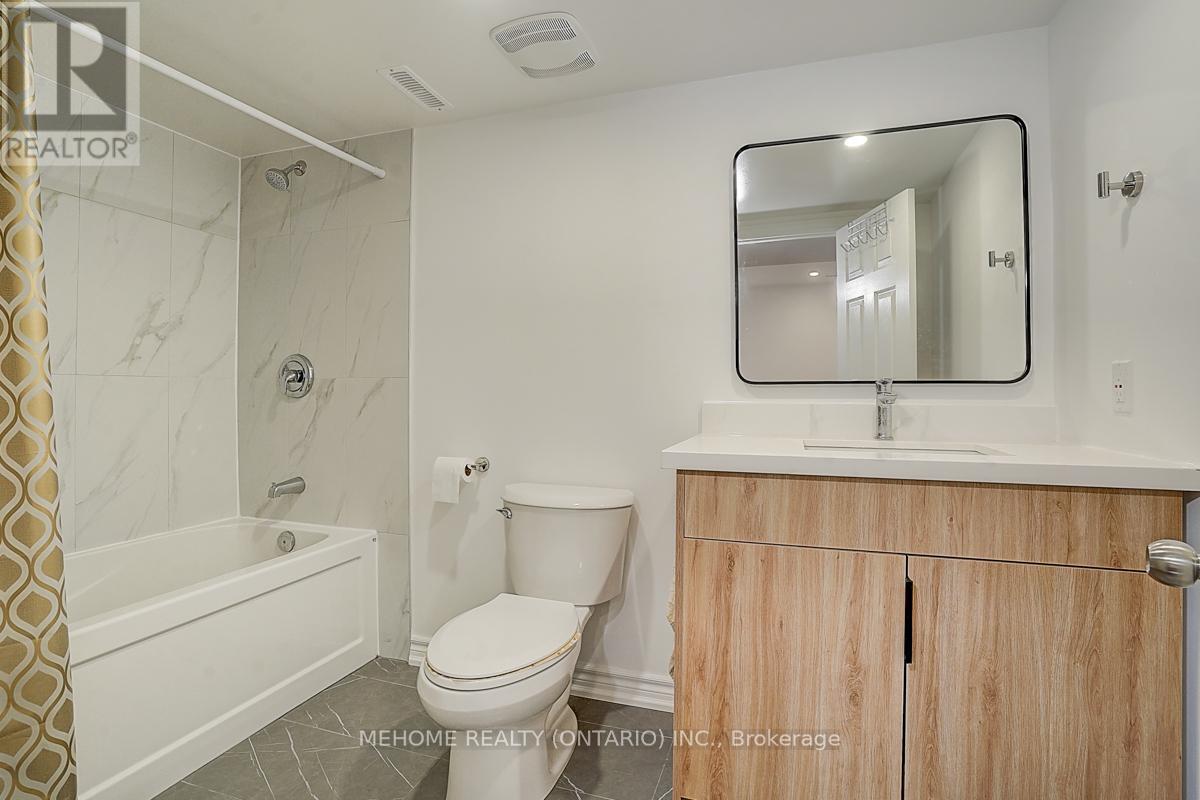 40 Westminster Circle, Barrie, Ontario  L4M 0A5 - Photo 43 - S12263560