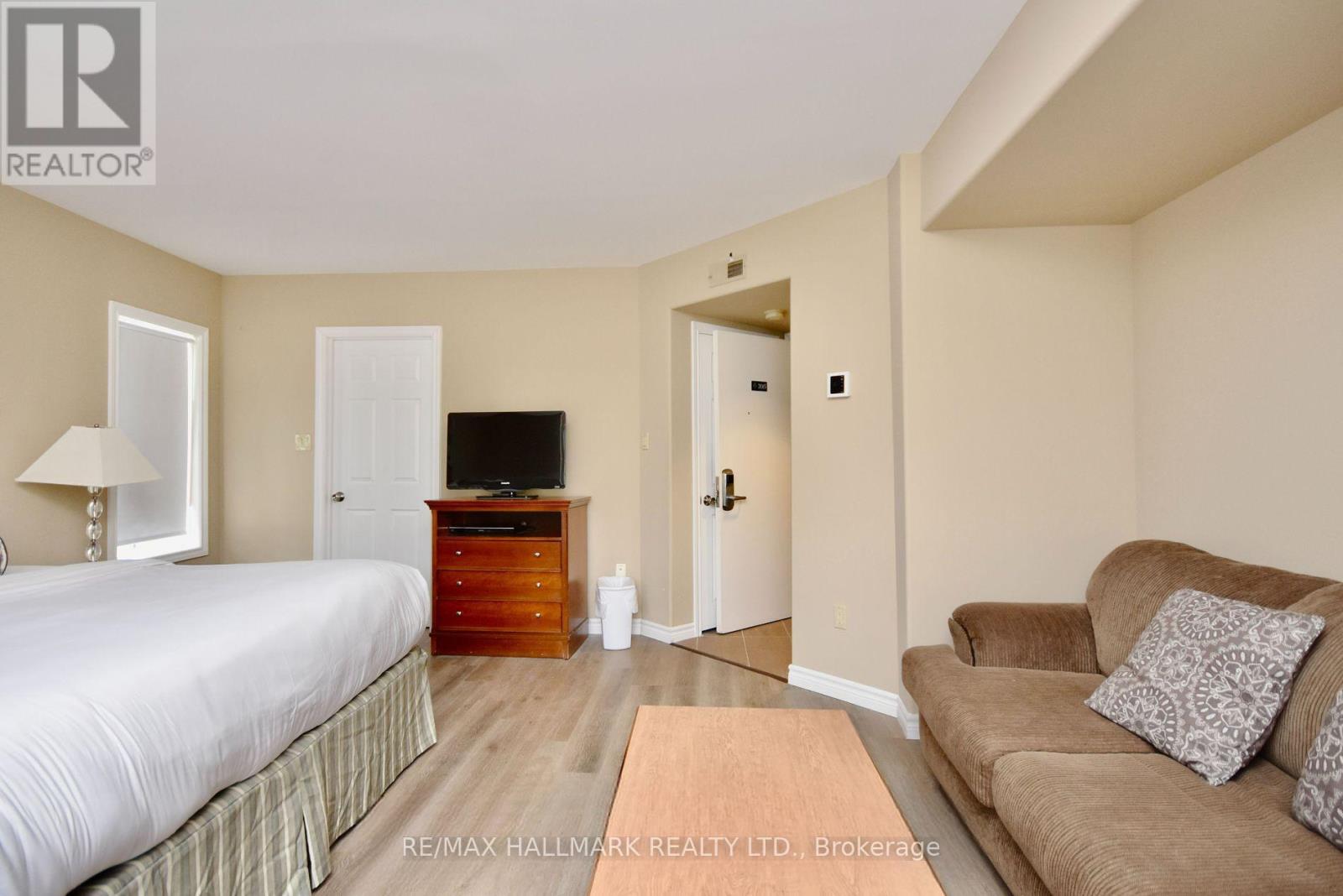 2014/15 - 90 Highland Drive, Oro-Medonte, Ontario  L0L 2X0 - Photo 10 - S12263616