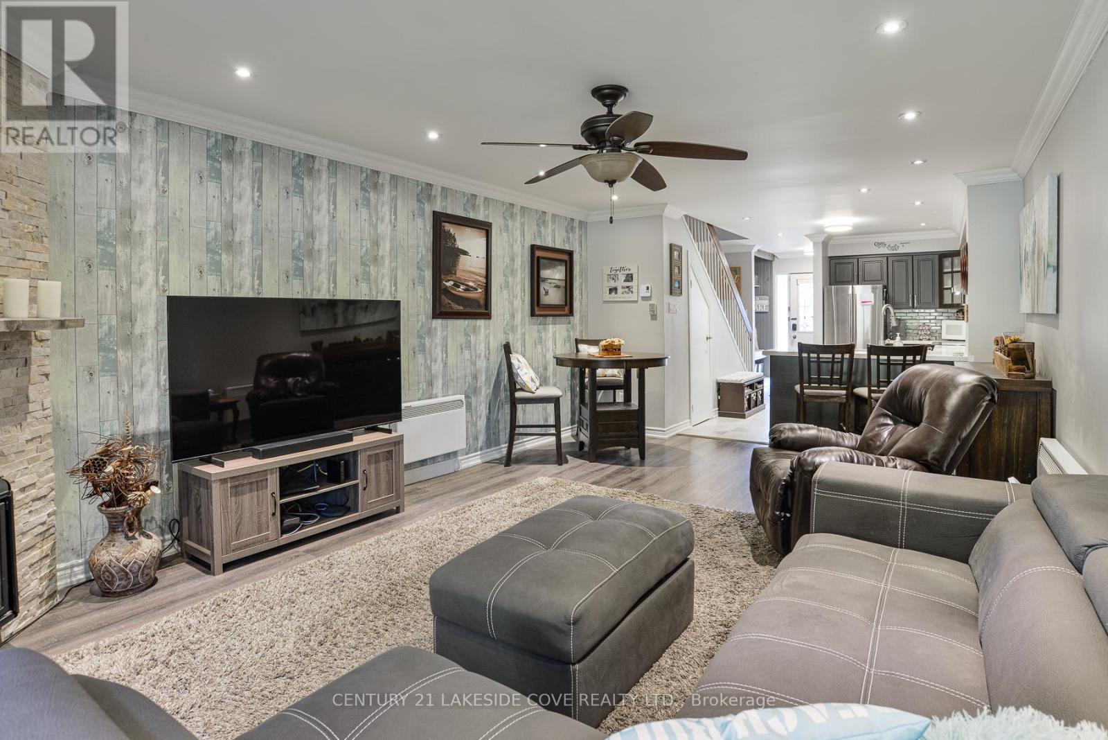 Unit 6 - 70 Laguna Parkway, Ramara, Ontario  L0K 1B0 - Photo 9 - S12263680