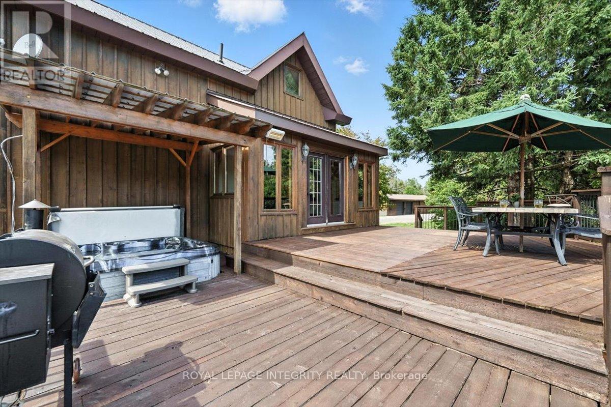 2365 Ashton Station Road, Ottawa, Ontario  K0A 1B0 - Photo 32 - X12263784
