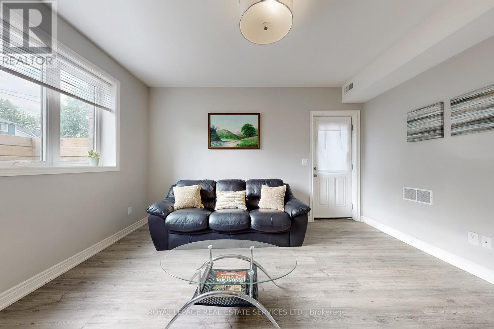 89 Louth Street, St. Catharines, Ontario  L2S 2T7 - Photo 30 - X12260180