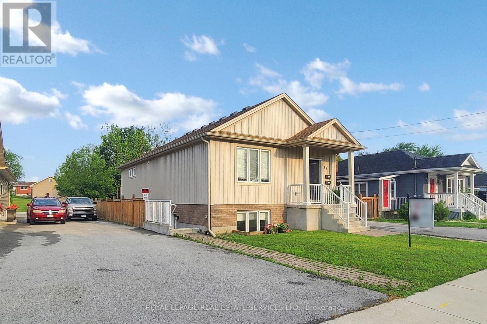 Property at 89 LOUTH STREET image 2