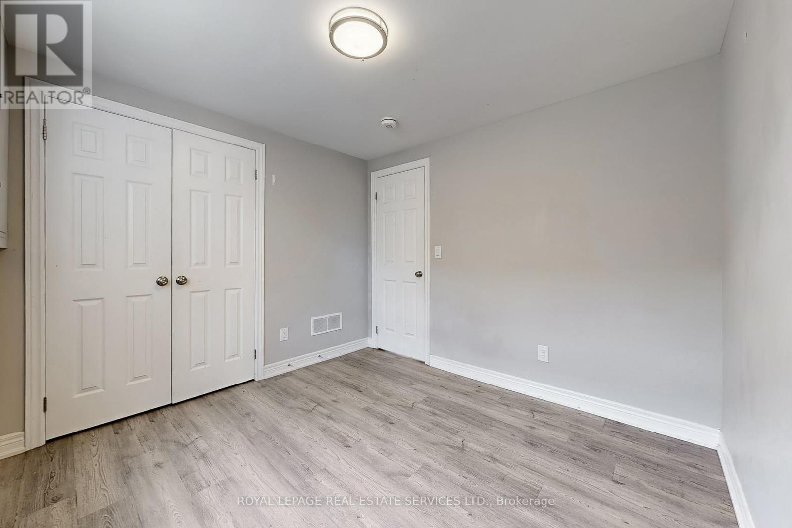 89 Louth Street, St. Catharines, Ontario  L2S 2T7 - Photo 38 - X12260180