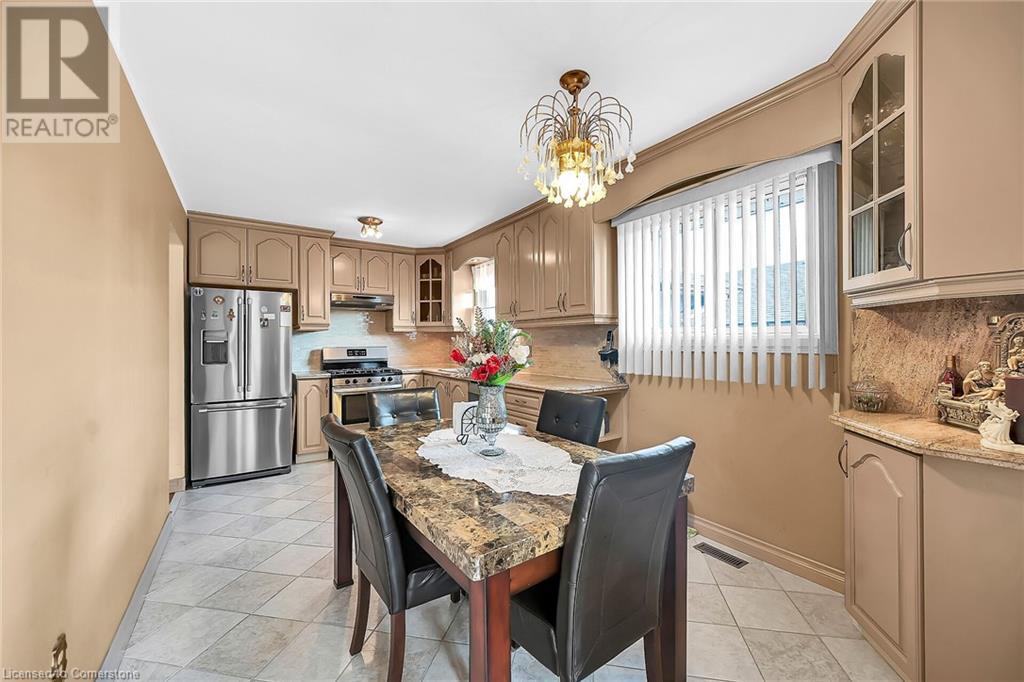 31 Summercrest Drive, Hamilton, Ontario  L8K 6G5 - Photo 13 - 40747088