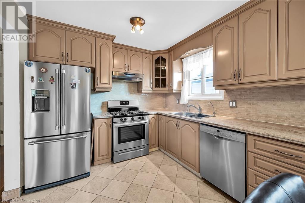 31 Summercrest Drive, Hamilton, Ontario  L8K 6G5 - Photo 17 - 40747088