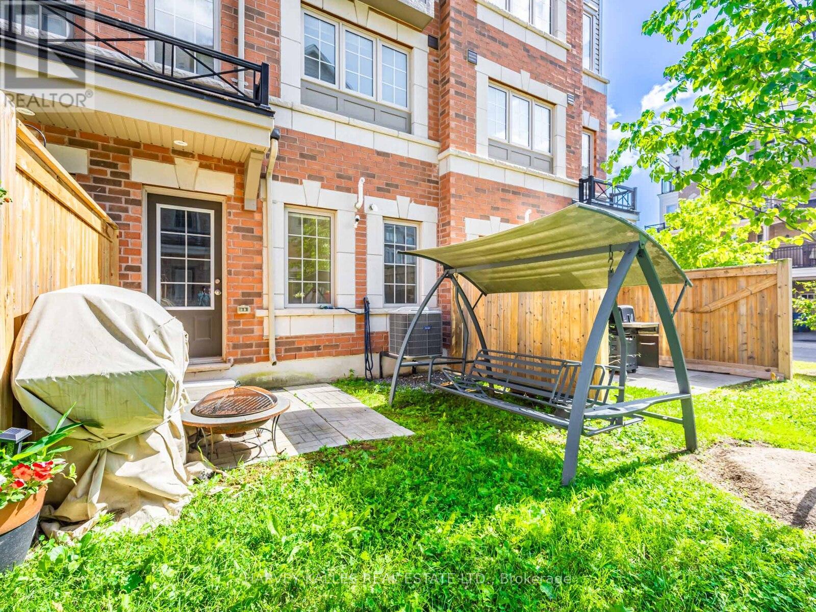 38 Glenstal Path, Oshawa, Ontario  L1L 0L2 - Photo 29 - E12263578