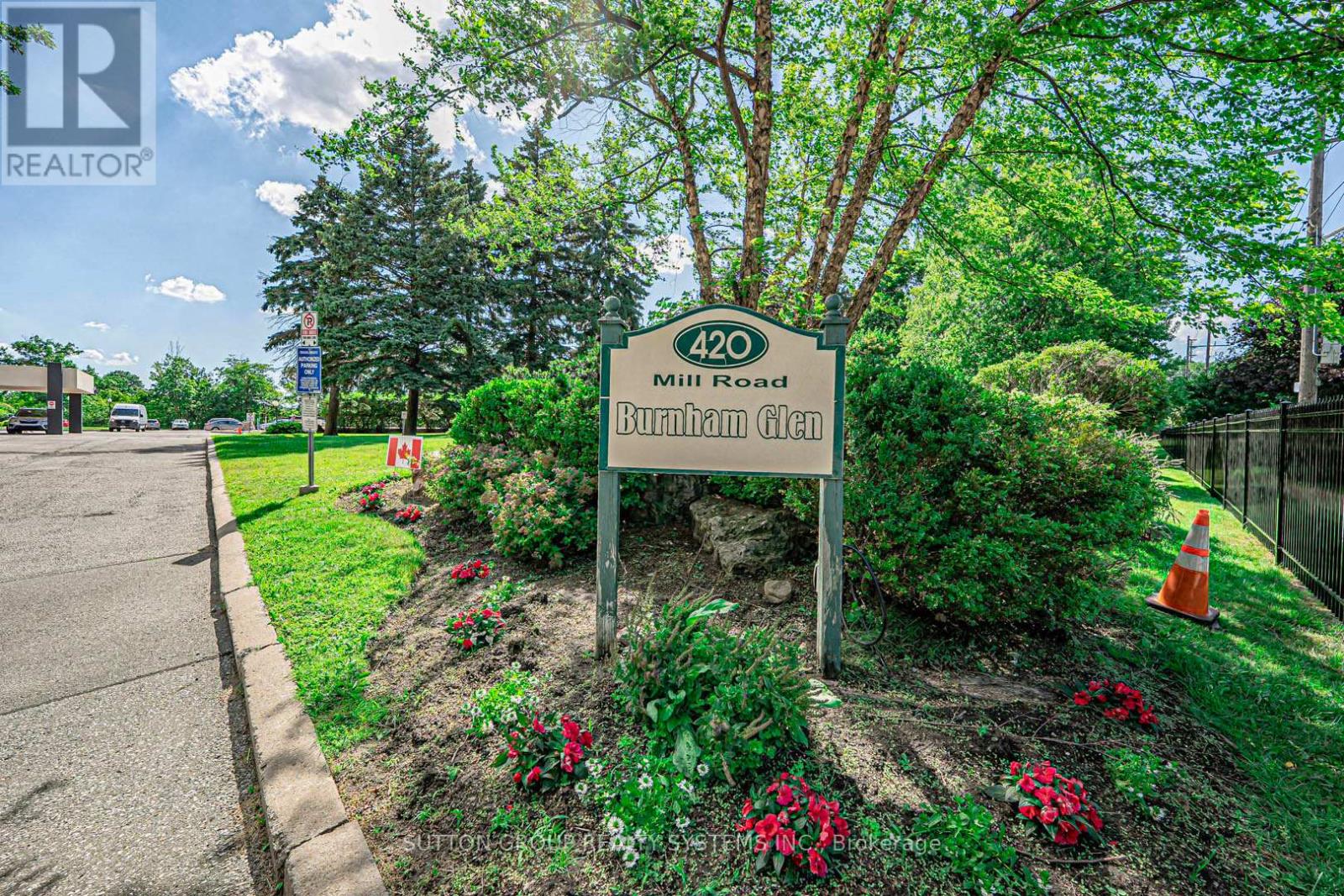 904 - 420 Mill Road, Toronto, Ontario  M9C 1Z1 - Photo 2 - W12263644