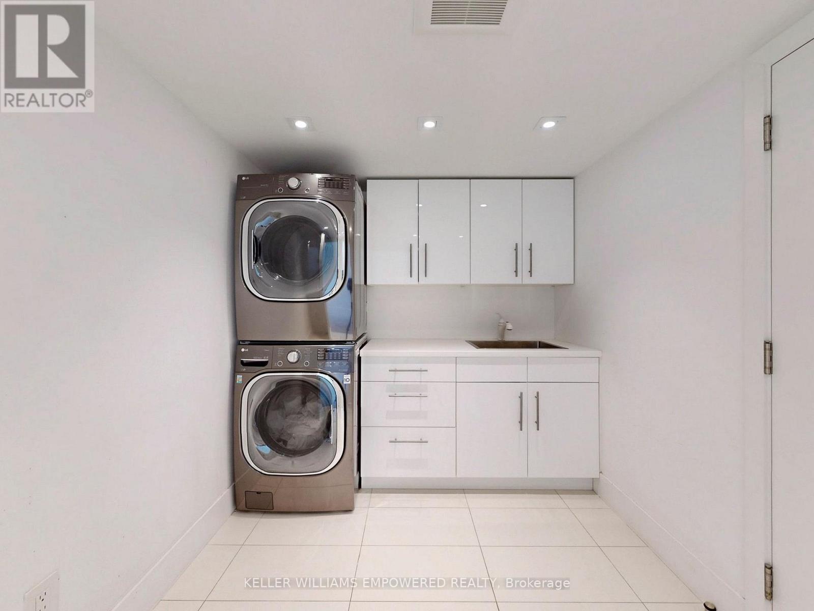 41 Berryman Street, Toronto, Ontario  M5R 1M7 - Photo 37 - C12234445
