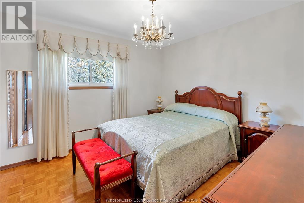 1689 Shawnee, Tecumseh, Ontario  N8N 1S4 - Photo 15 - 25016937