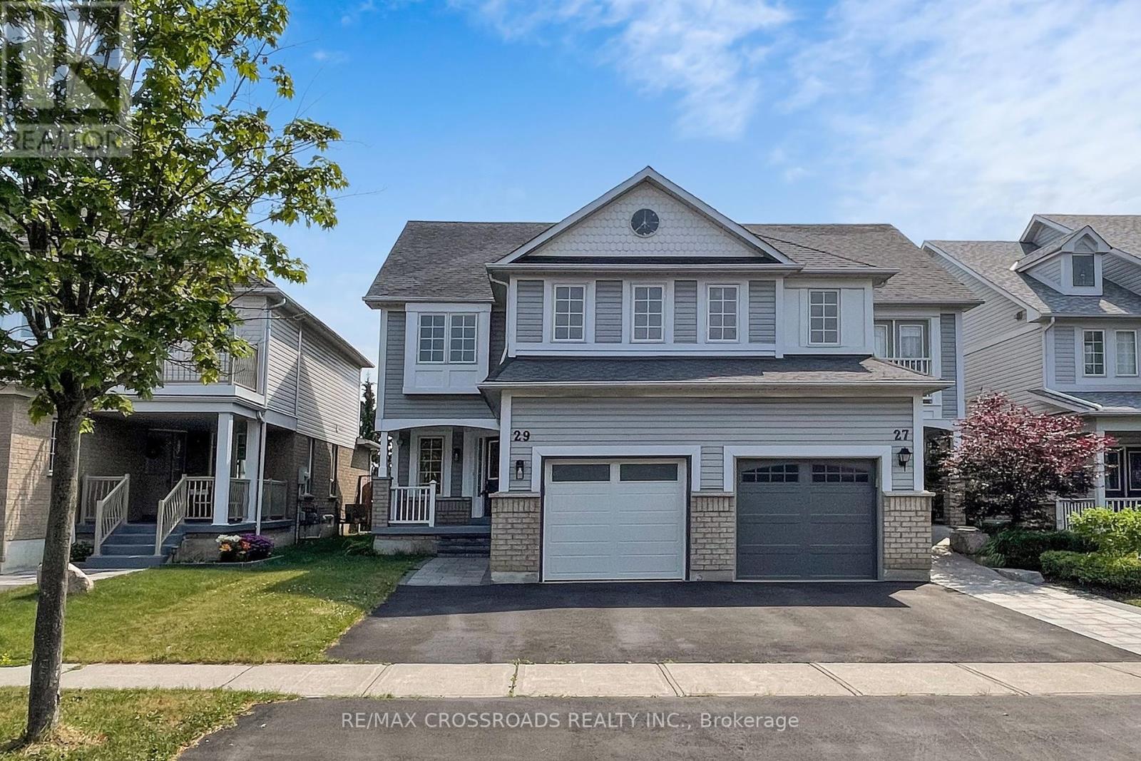 Property at 29 REGATTA CRESCENT image 2