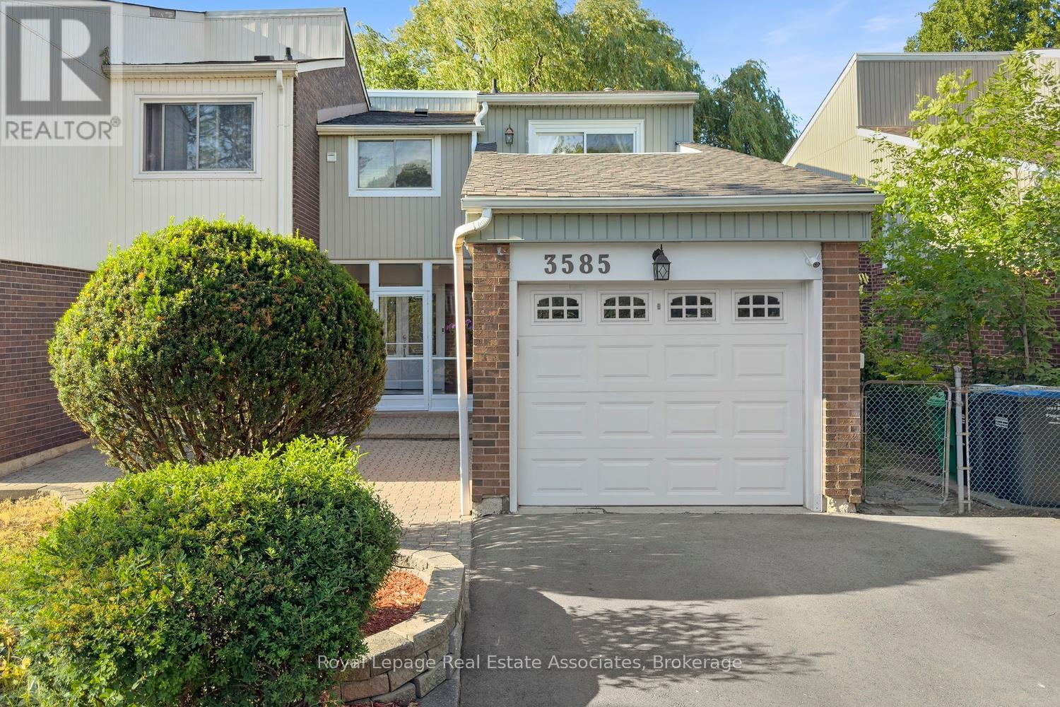 Property at 3585 ASH ROW CRESCENT image 2