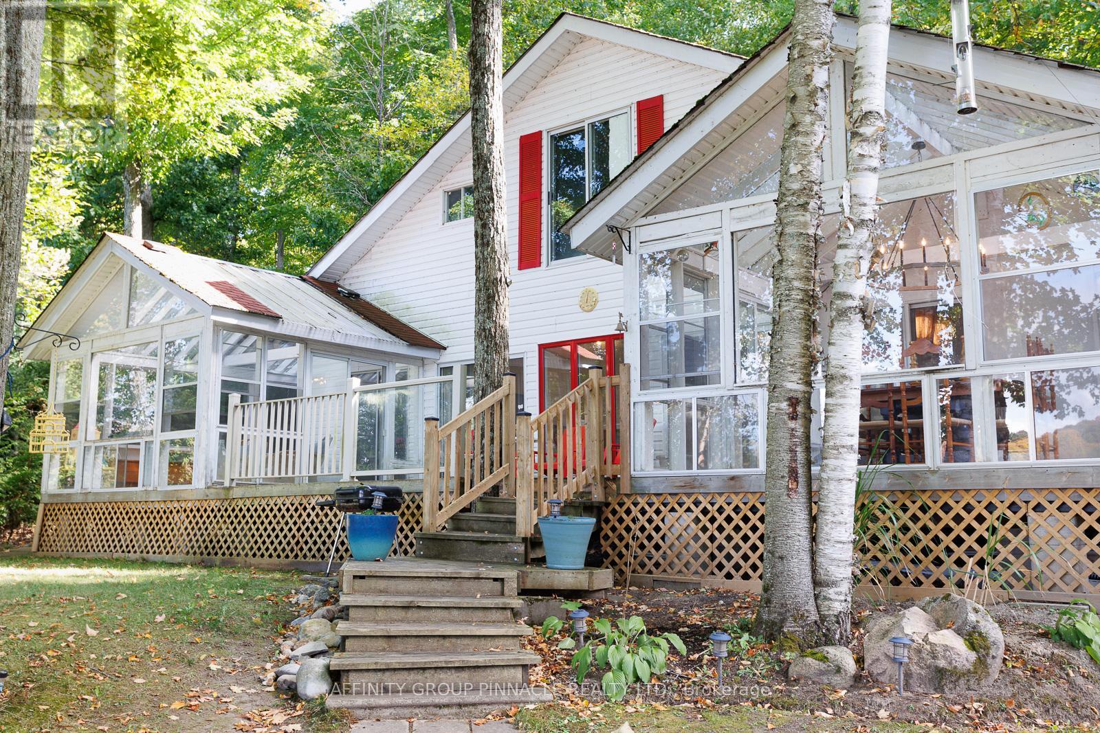 38 Dewey's Island Road, Kawartha Lakes, Ontario  K0M 1N0 - Photo 11 - X12263960