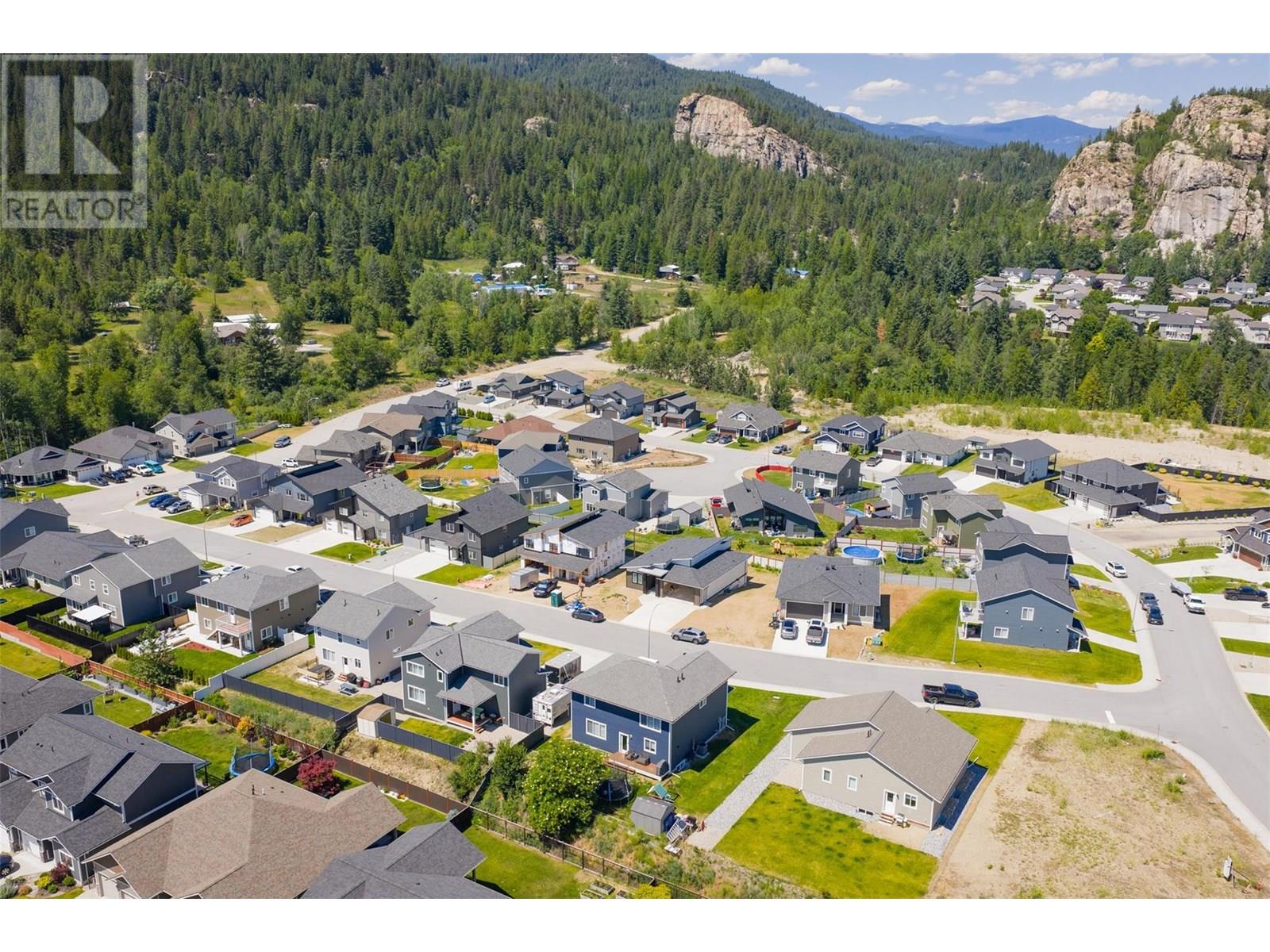 1508 Aspen Lane, Castlegar, British Columbia  V1N 4X8 - Photo 13 - 10354588