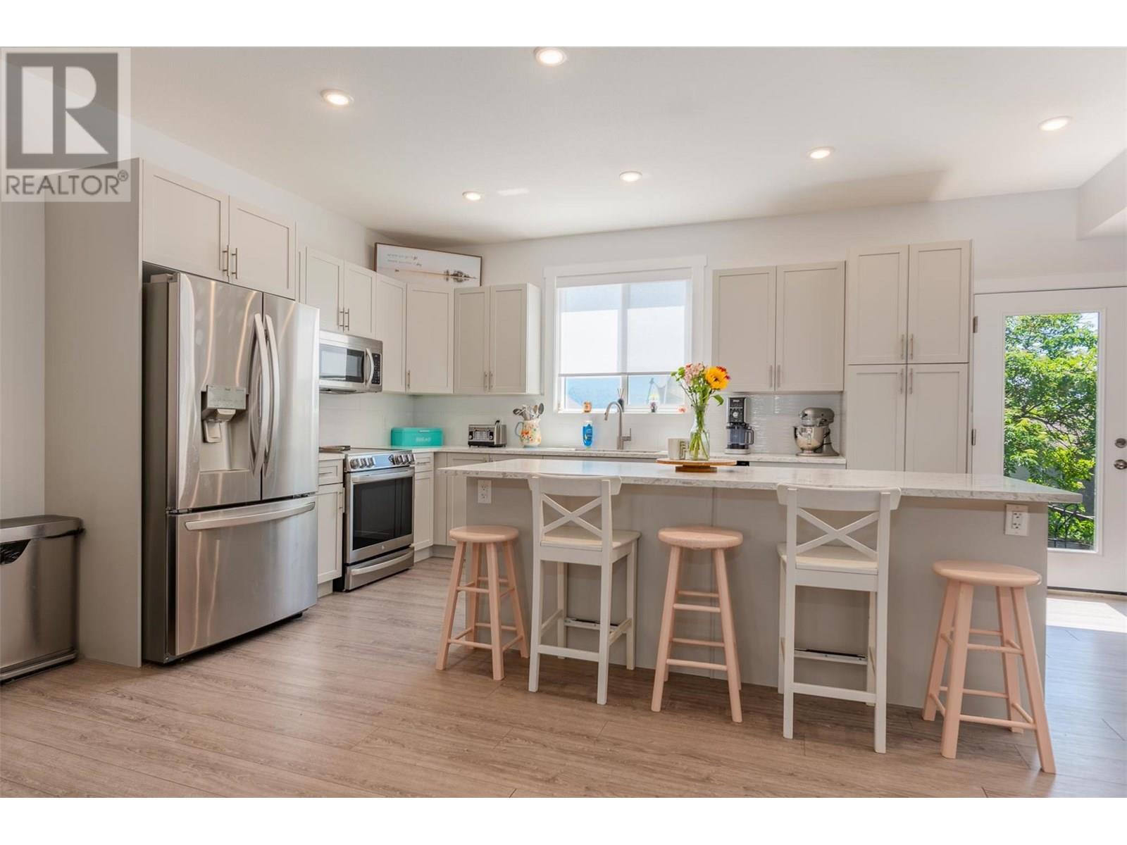 1508 Aspen Lane, Castlegar, British Columbia  V1N 4X8 - Photo 19 - 10354588