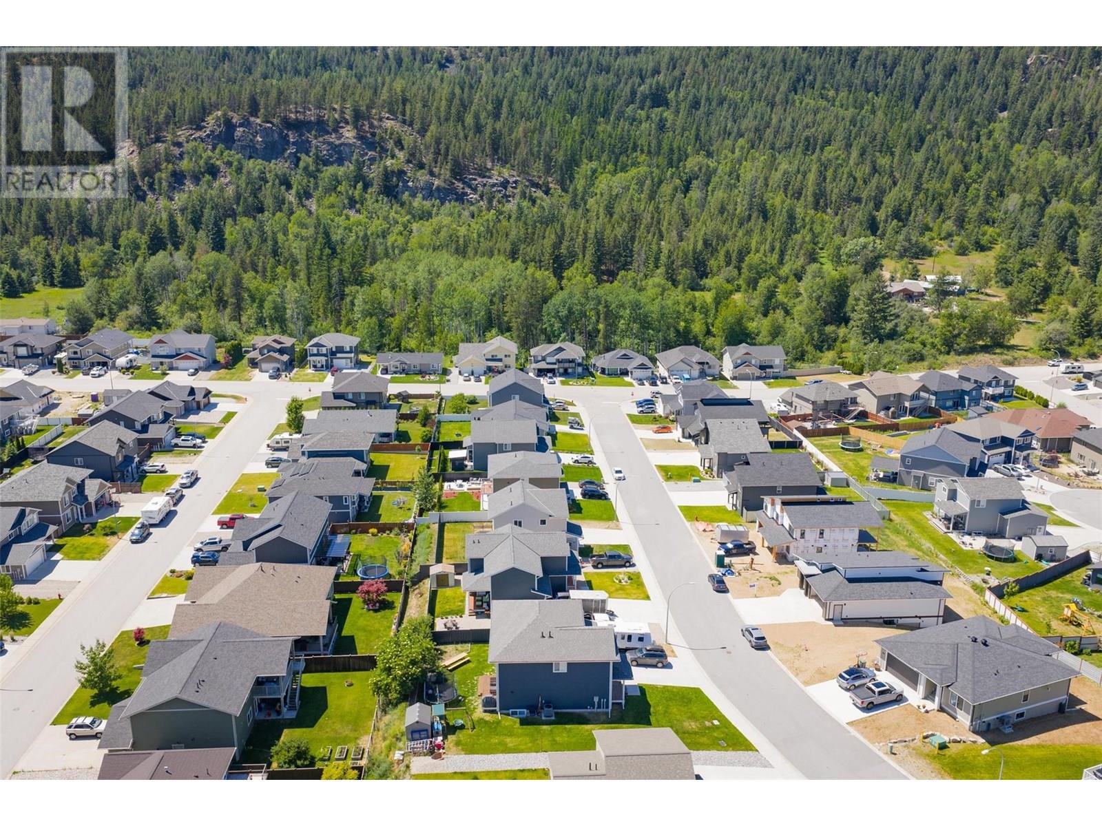 1508 Aspen Lane, Castlegar, British Columbia  V1N 4X8 - Photo 14 - 10354588