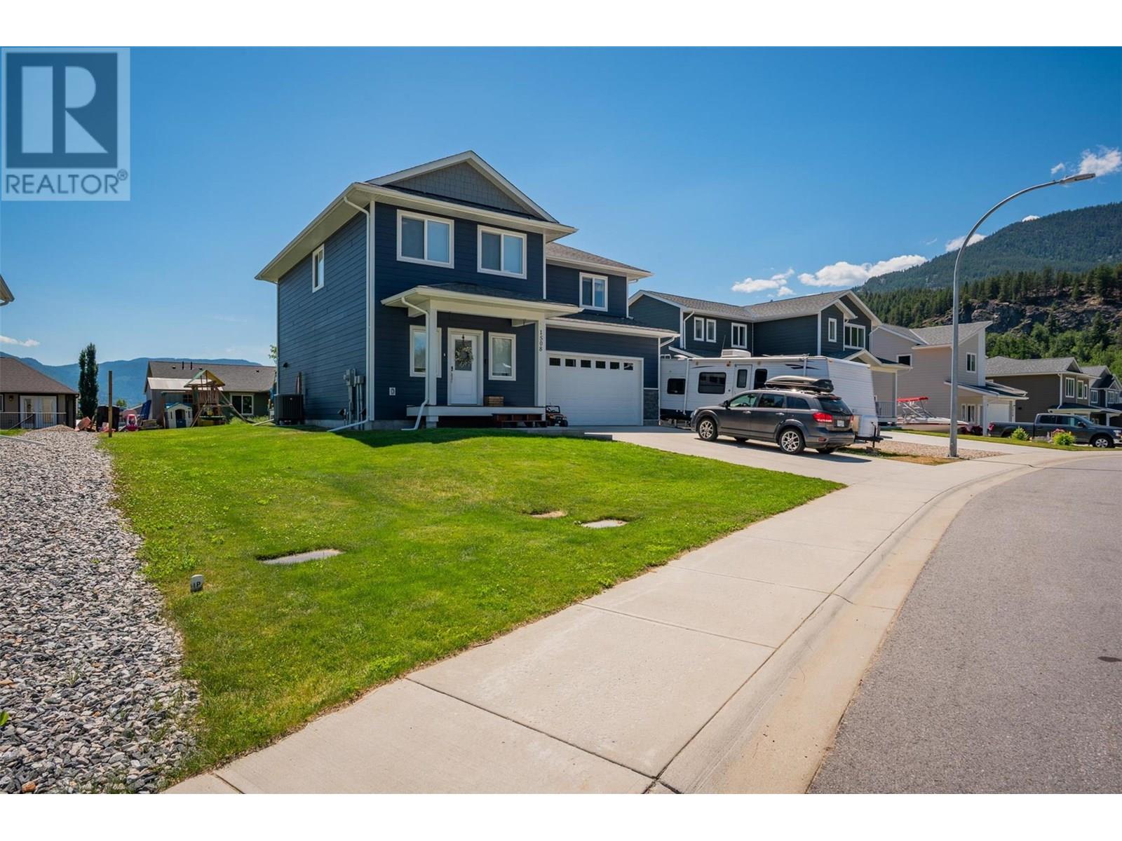 1508 Aspen Lane, Castlegar, British Columbia  V1N 4X8 - Photo 57 - 10354588