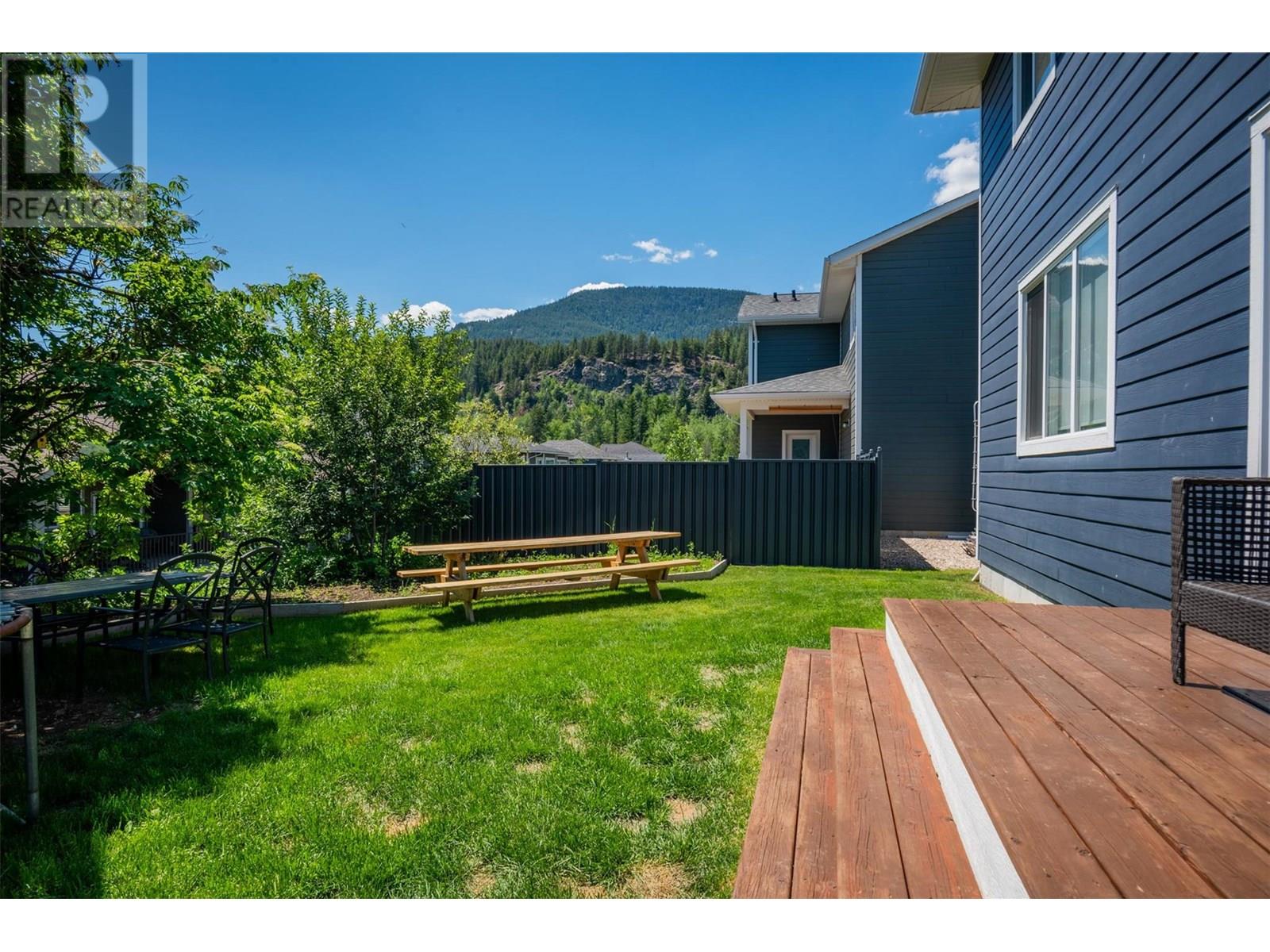1508 Aspen Lane, Castlegar, British Columbia  V1N 4X8 - Photo 68 - 10354588