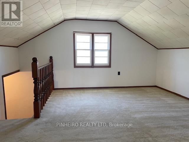 22566 Adelaide Street N, Strathroy-Caradoc (Mount Brydges), Ontario  N0L 1W0 - Photo 23 - X12263869
