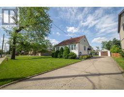 22566 ADELAIDE STREET N, Strathroy-Caradoc, Ontario