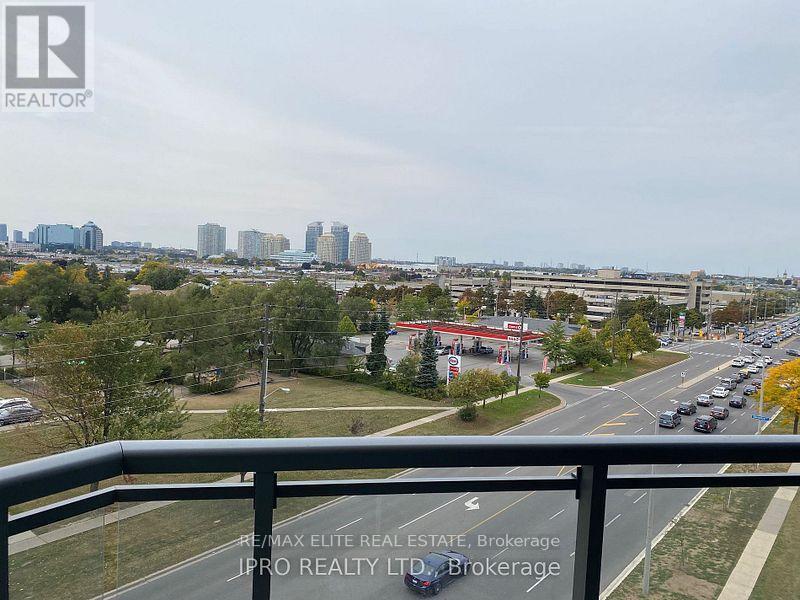 612 - 30 Meadowglen Place, Toronto, Ontario  M1G 0A6 - Photo 2 - E12263803