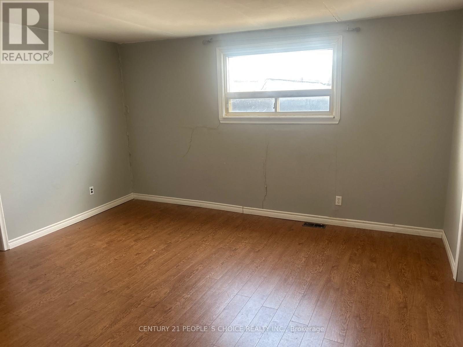 179 Main Street W, Shelburne, Ontario  L9V 3K3 - Photo 9 - X12194109
