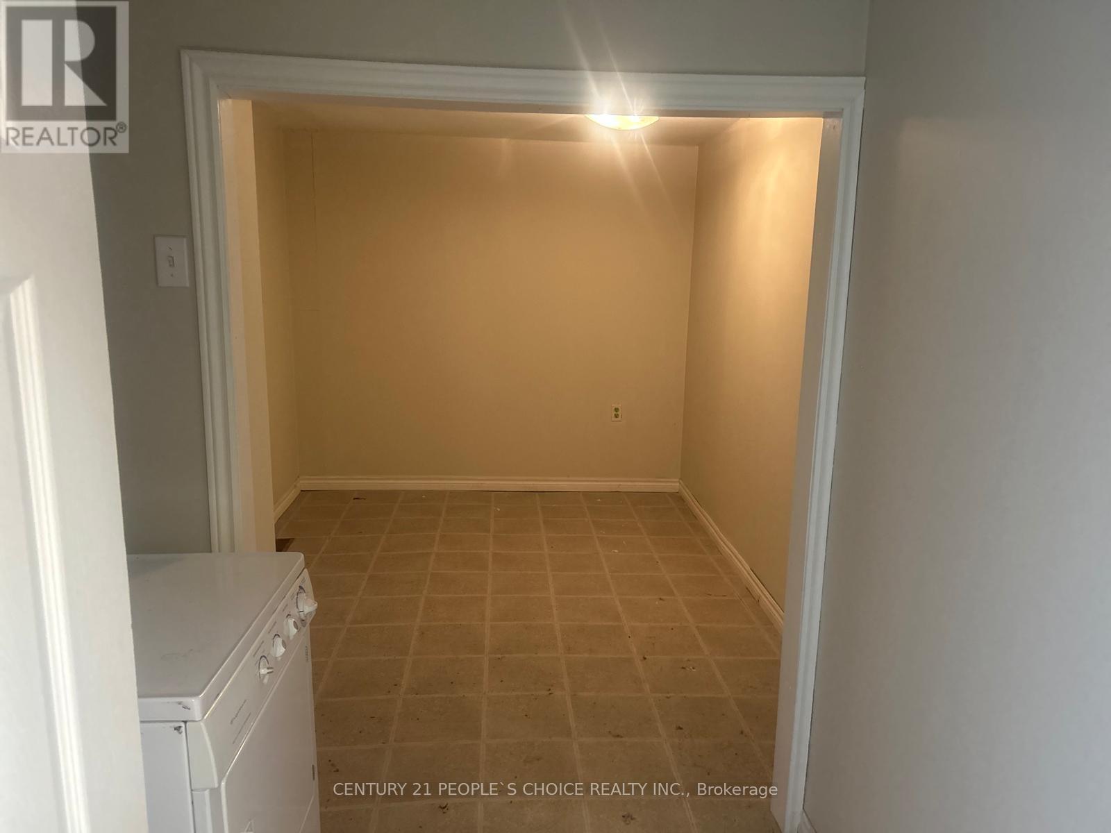 179 Main Street W, Shelburne, Ontario  L9V 3K3 - Photo 8 - X12194109