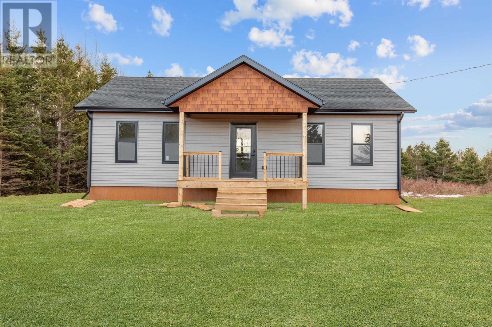 43 Simmons Crescent, Chelton, Prince Edward Island  C0B 1A0 - Photo 1 - 202516687