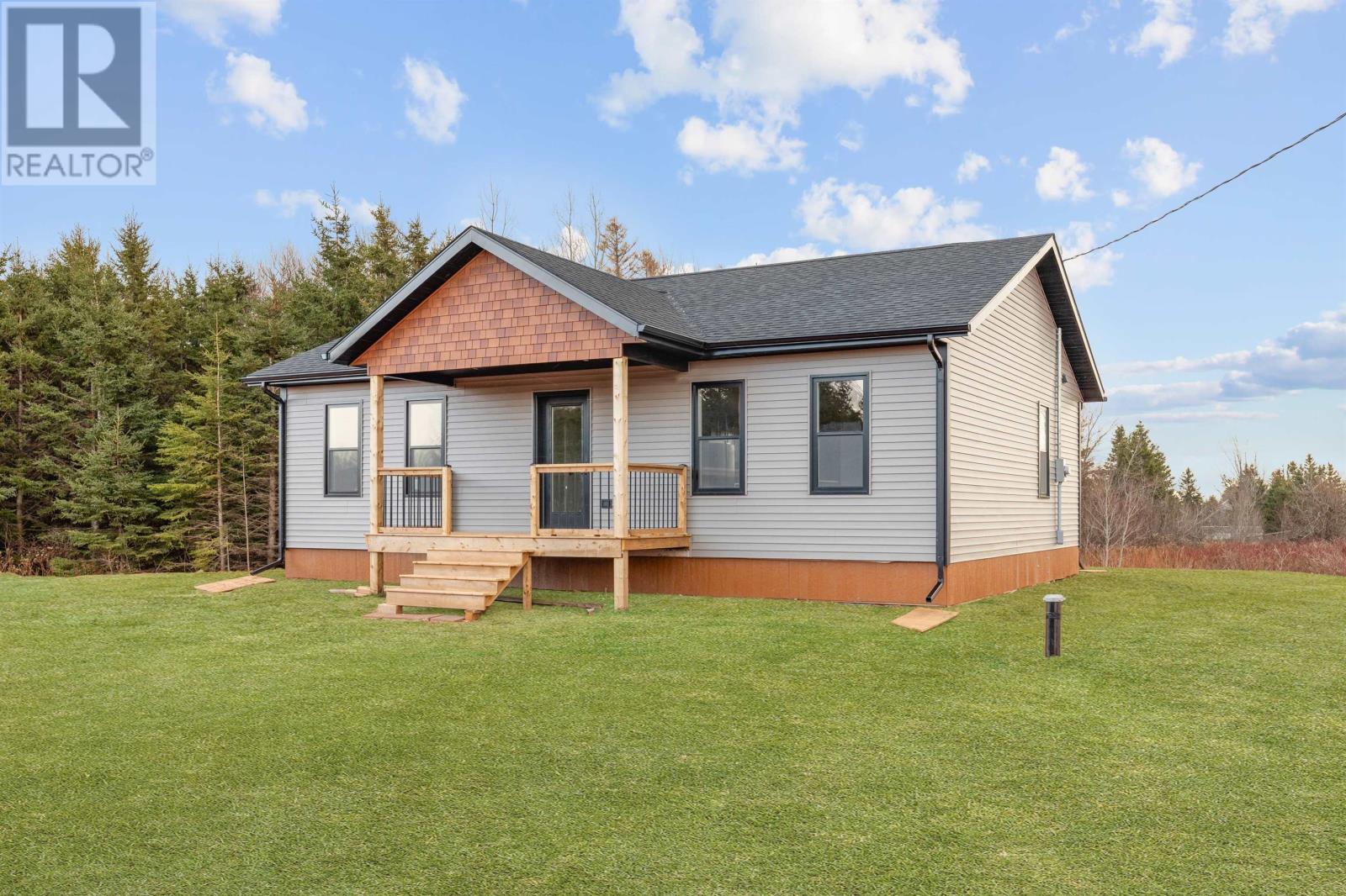 43 Simmons Crescent, Chelton, Prince Edward Island  C0B 1A0 - Photo 2 - 202516687