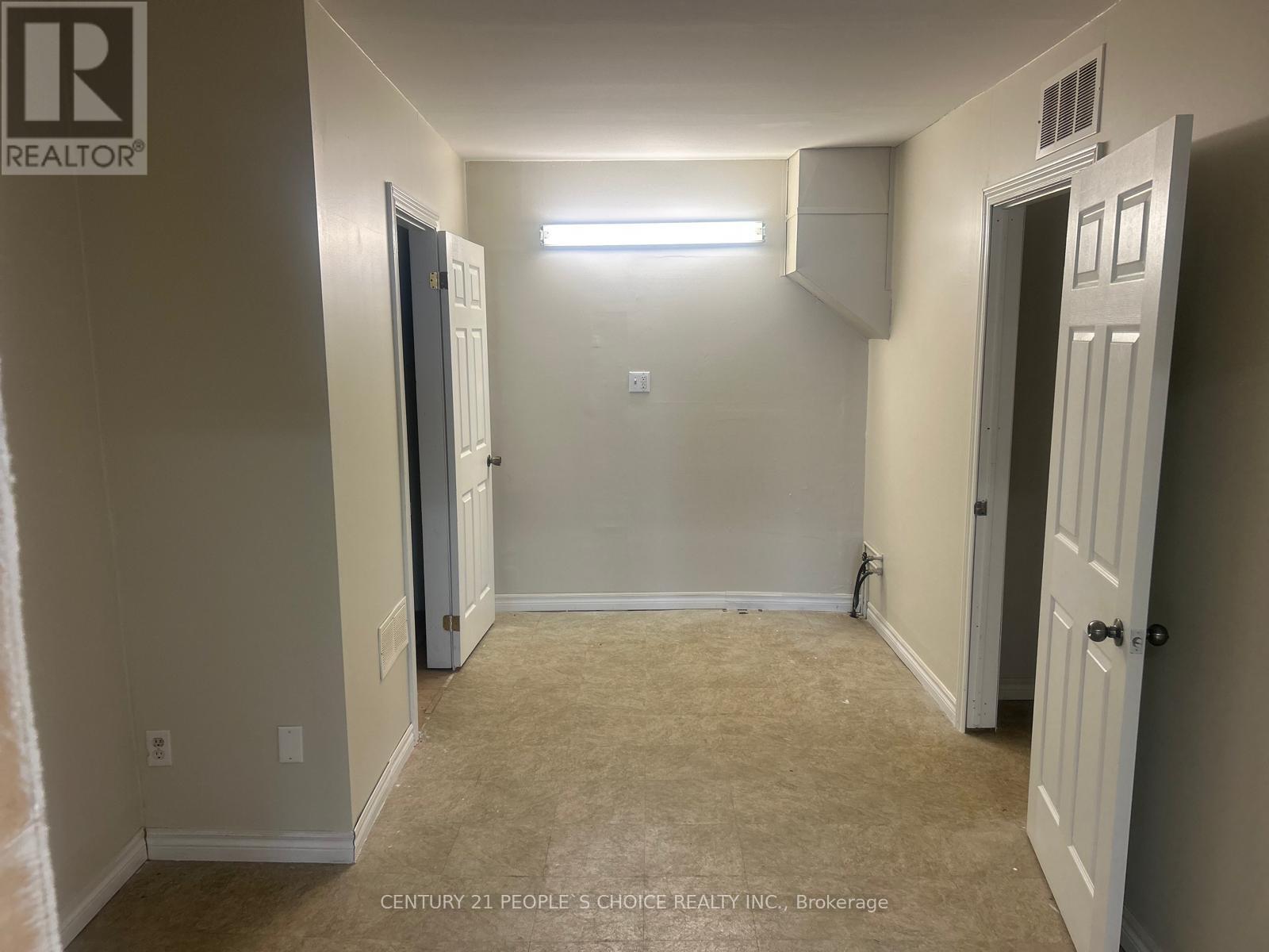 179 Main Street W, Shelburne, Ontario  L9V 3K3 - Photo 6 - X12194109