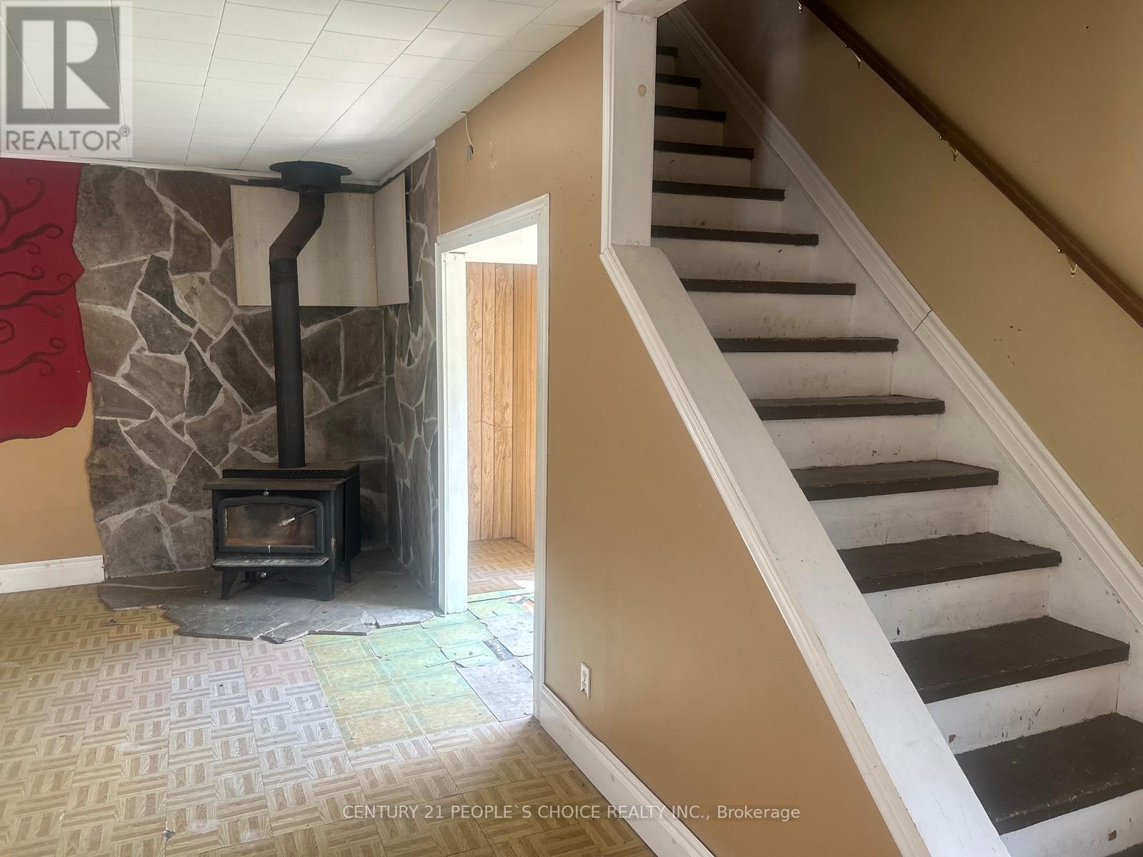 179 Main Street W, Shelburne, Ontario  L9V 3K3 - Photo 4 - X12194109
