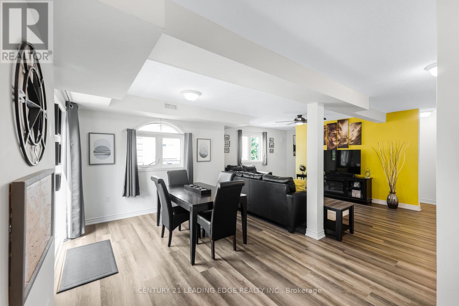 135 Syndenham Wells, Barrie, Ontario  L4M 0H3 - Photo 12 - S12263857