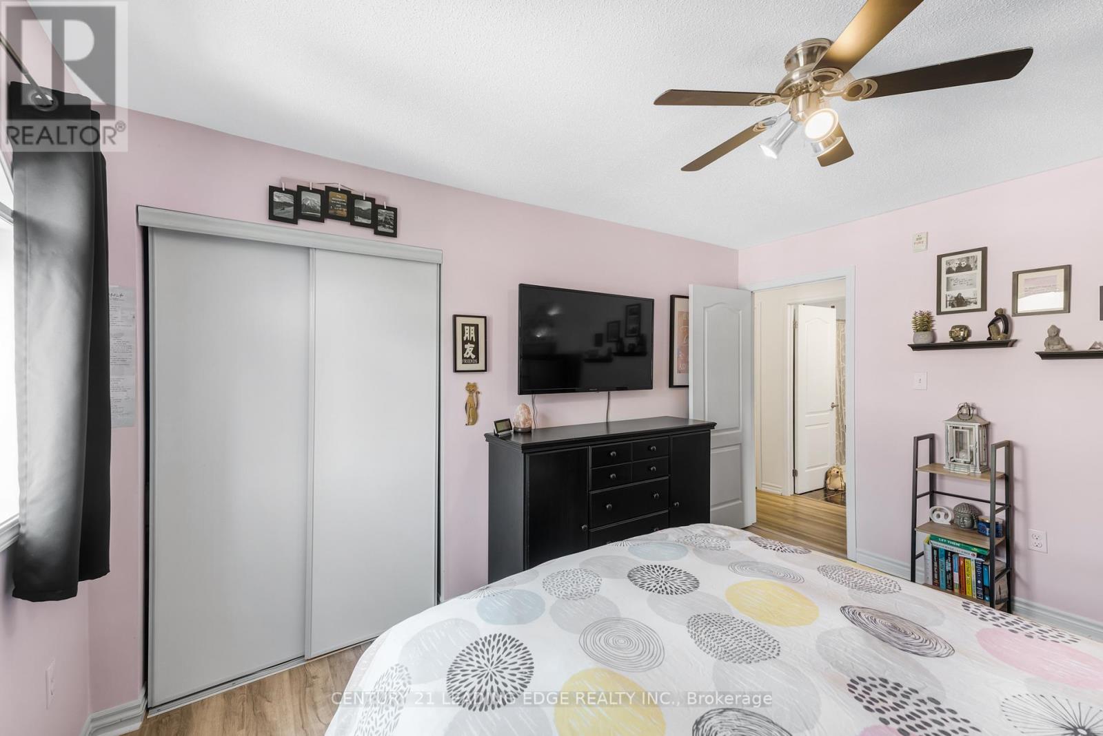 135 Syndenham Wells, Barrie, Ontario  L4M 0H3 - Photo 22 - S12263857
