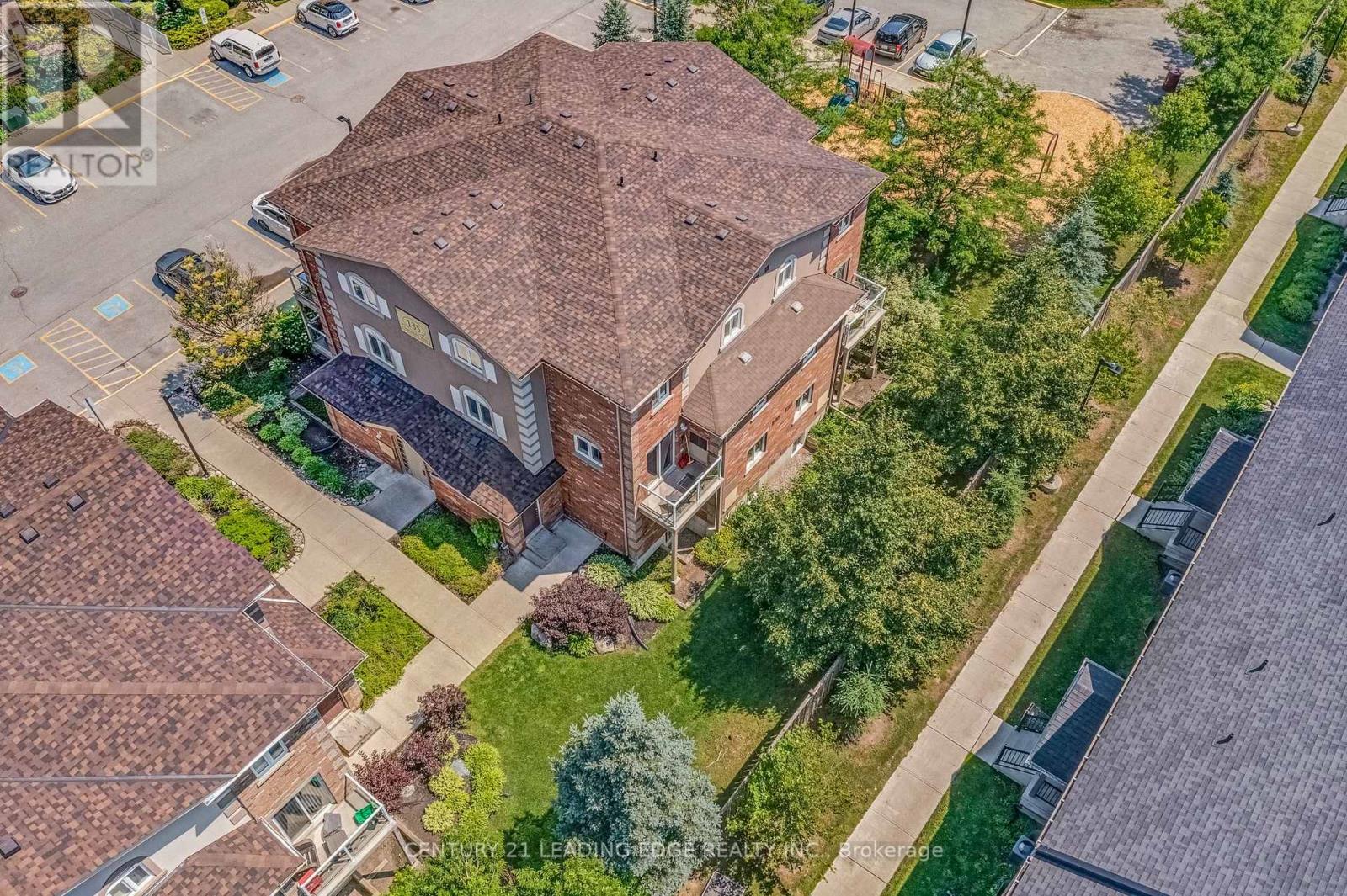 135 Syndenham Wells, Barrie, Ontario  L4M 0H3 - Photo 32 - S12263857
