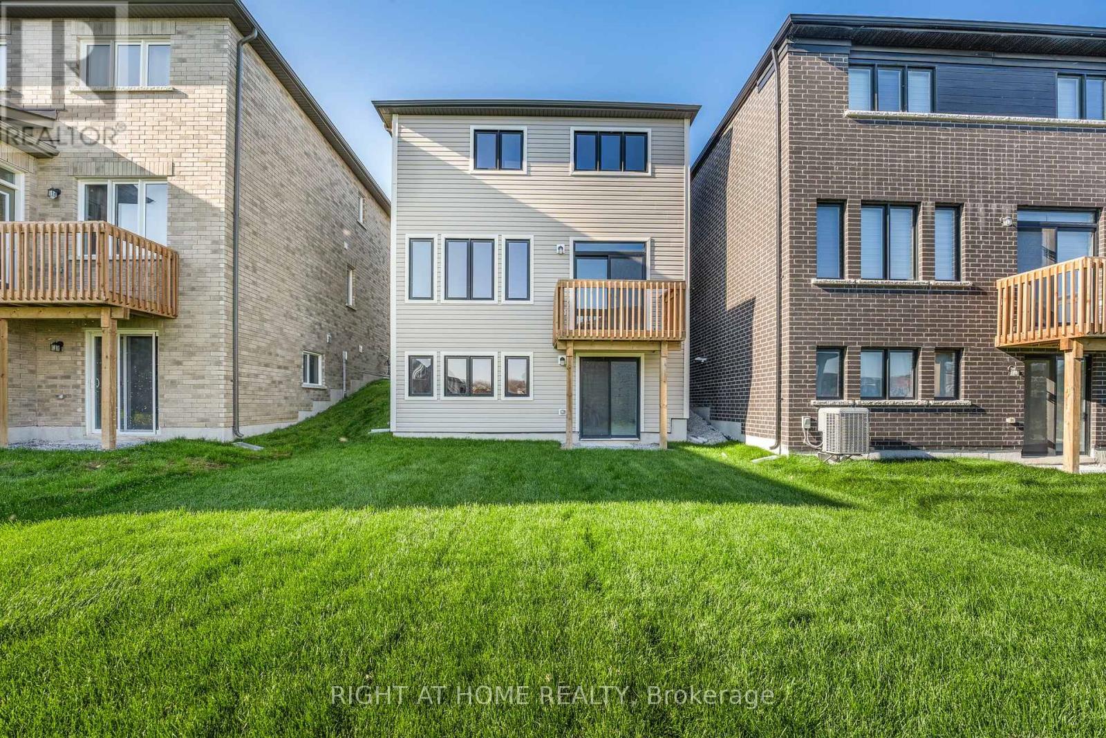 43 Federica Crescent, Wasaga Beach, Ontario  L9Z 0N5 - Photo 36 - S12263880