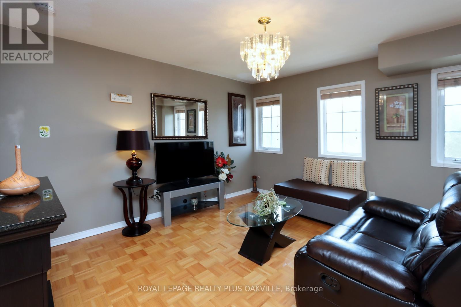 Property at 308 - 66 SIDNEY BELSEY CRESCENT image 5