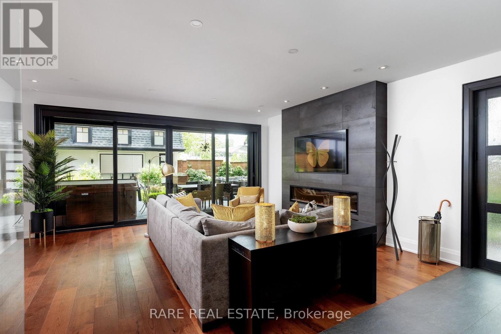 31 Third Street, Toronto, Ontario  M8V 2X7 - Photo 35 - W12263885