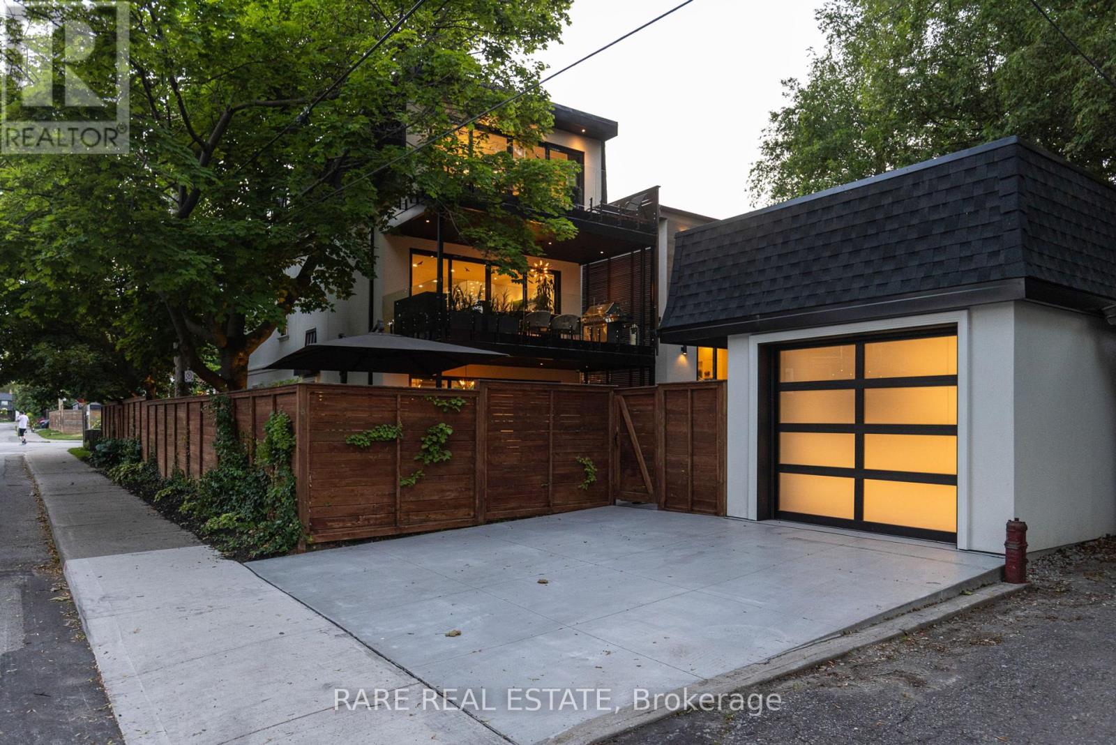31 Third Street, Toronto, Ontario  M8V 2X7 - Photo 50 - W12263885