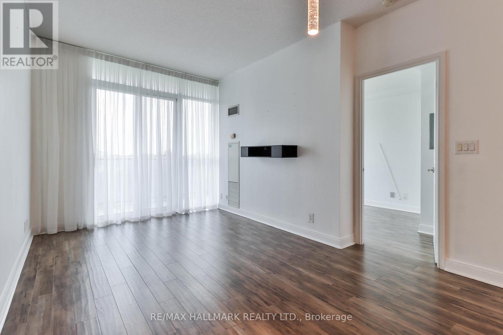 511 - 80 Absolute Avenue, Mississauga (City Centre), Ontario  L4Z 0A5 - Photo 3 - W12263908