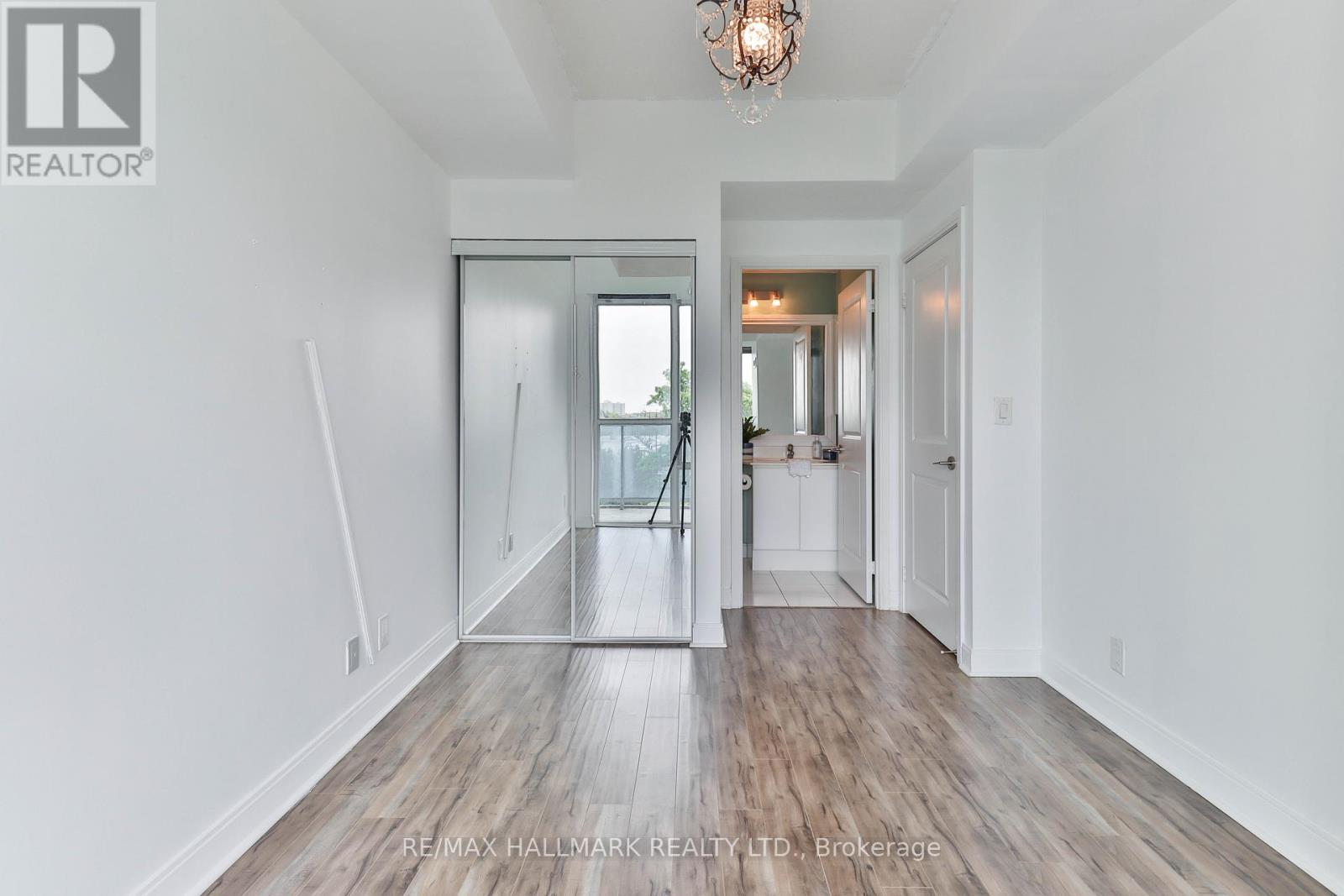 511 - 80 Absolute Avenue, Mississauga (City Centre), Ontario  L4Z 0A5 - Photo 6 - W12263908