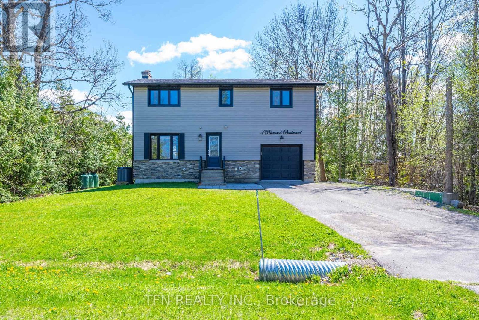 Property at 4 PINEWOOD BOULEVARD image 1