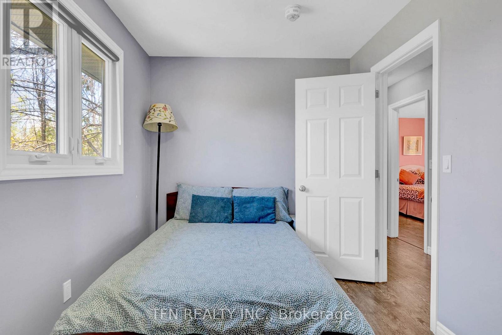 4 Pinewood Boulevard, Kawartha Lakes (Carden), Ontario  K0M 2T0 - Photo 21 - X12263790