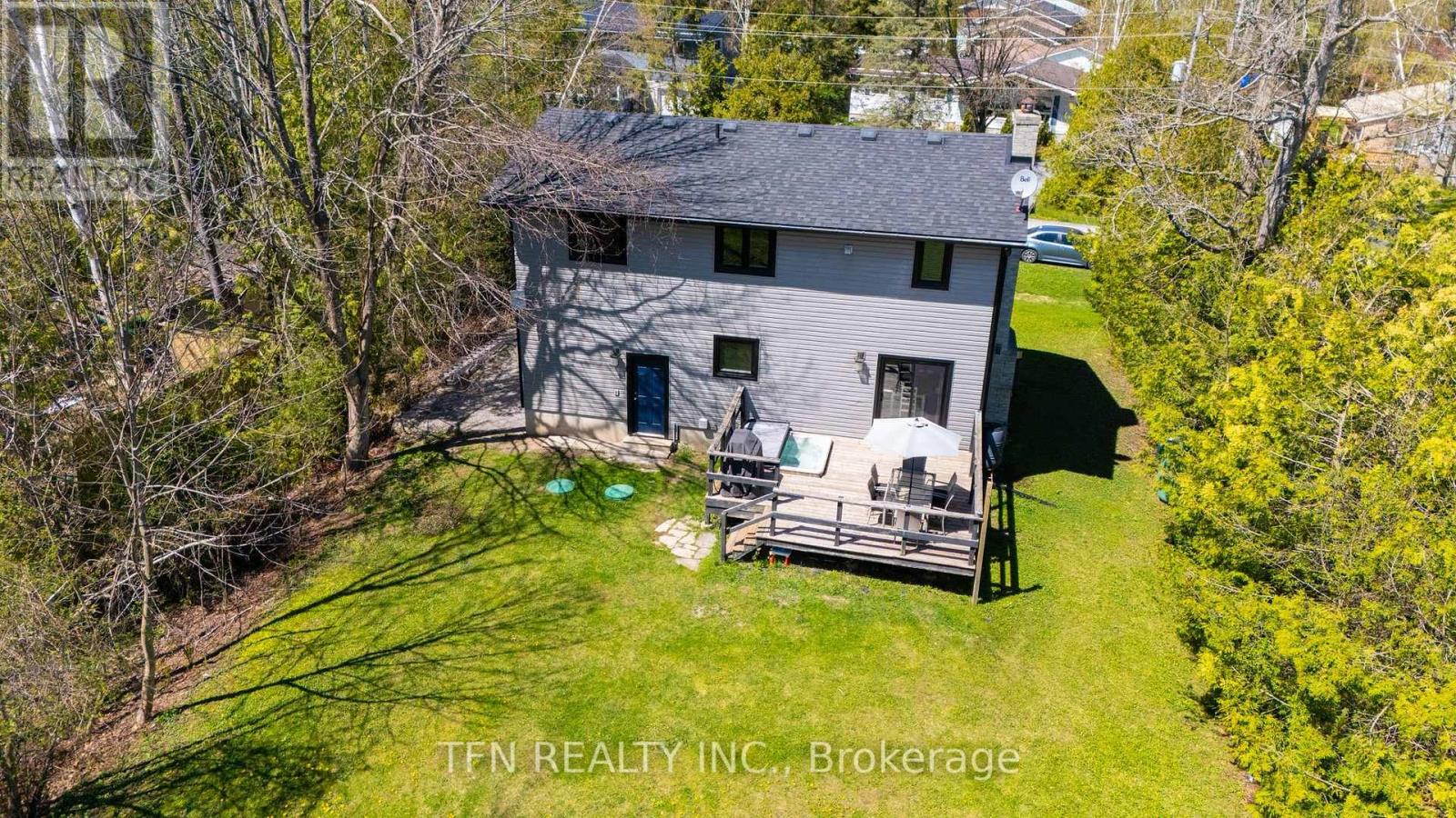 4 Pinewood Boulevard, Kawartha Lakes (Carden), Ontario  K0M 2T0 - Photo 27 - X12263790