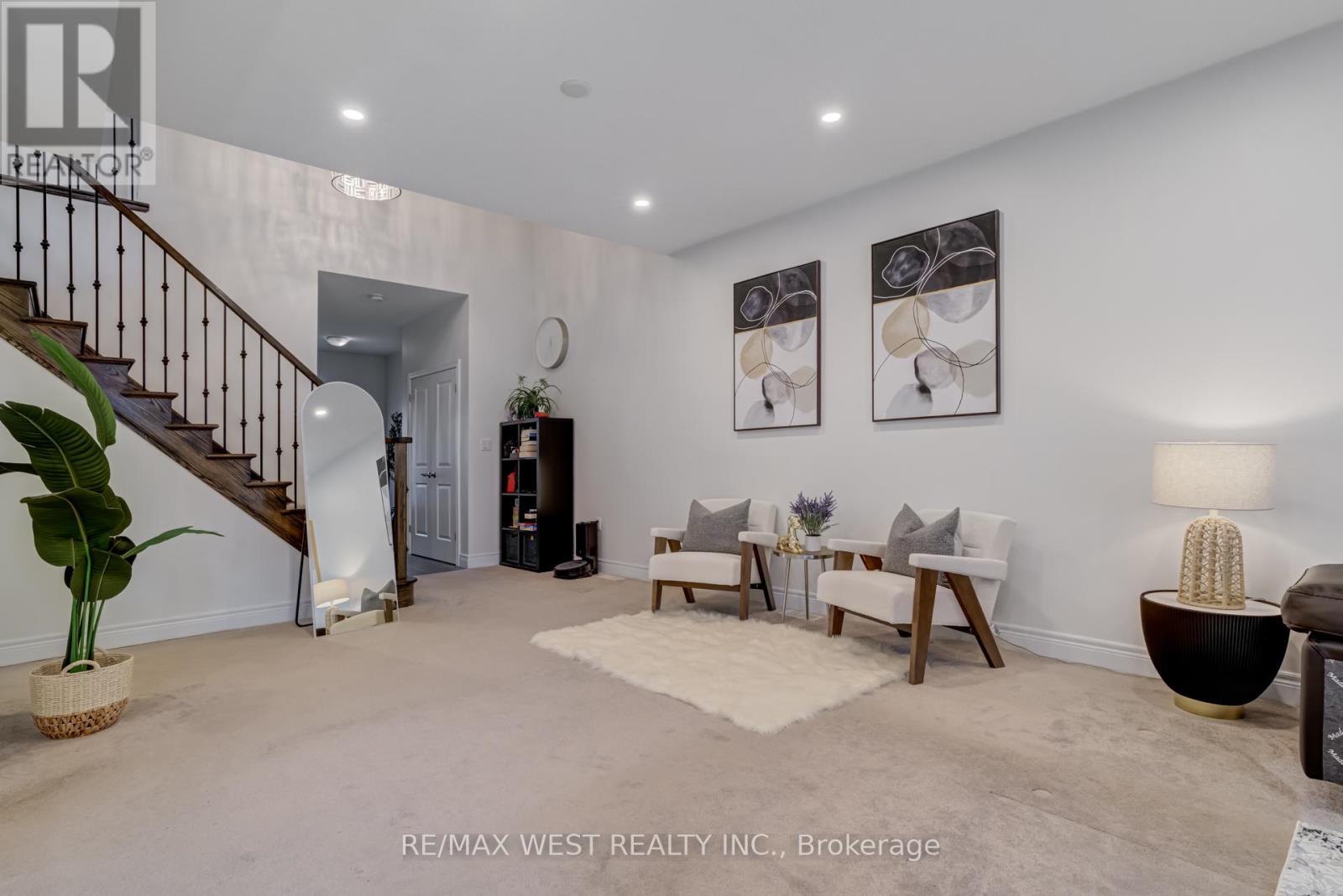 270 Dalgleish Trail, Hamilton, Ontario  L0R 1P0 - Photo 6 - X12263827