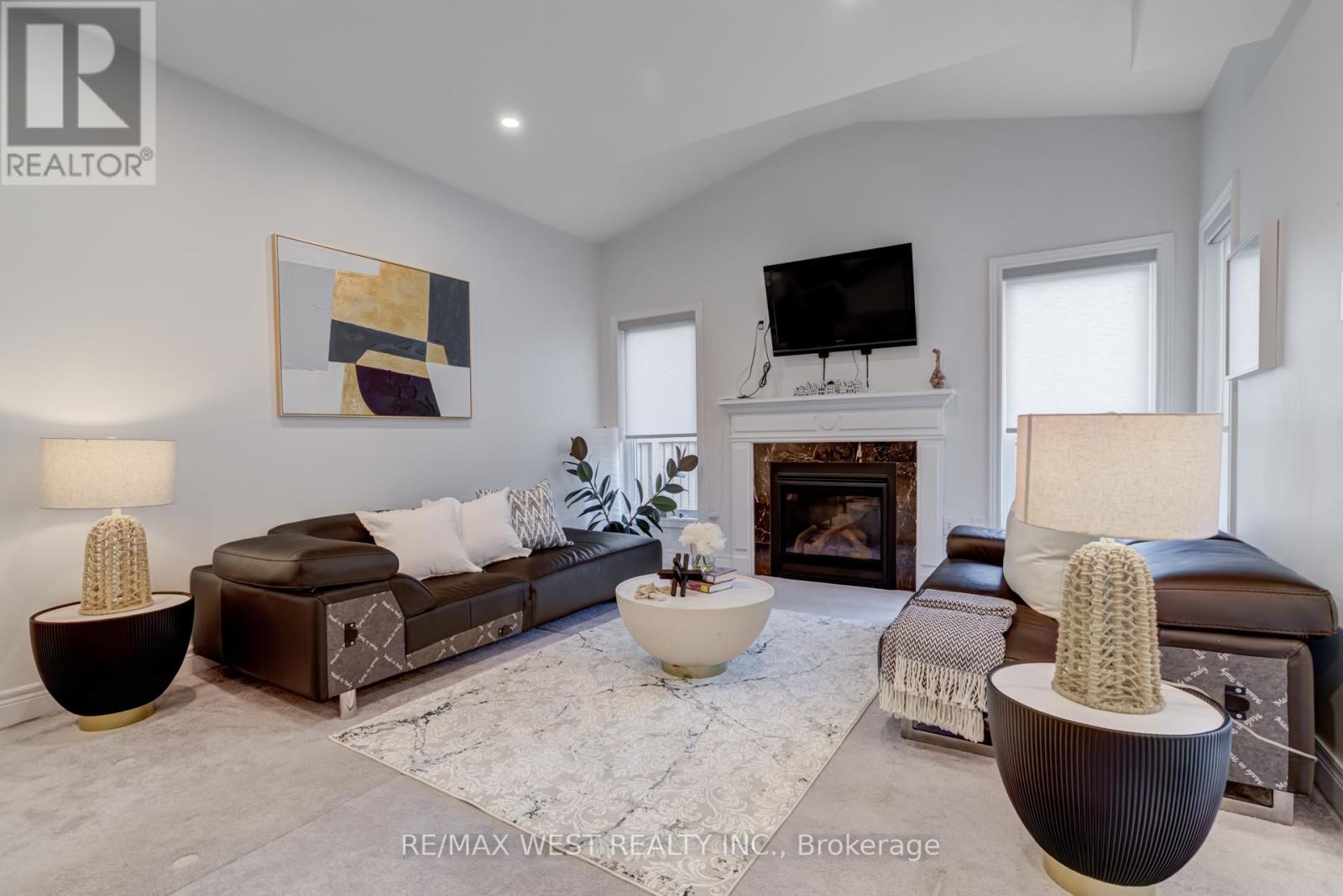 270 Dalgleish Trail, Hamilton, Ontario  L0R 1P0 - Photo 9 - X12263827
