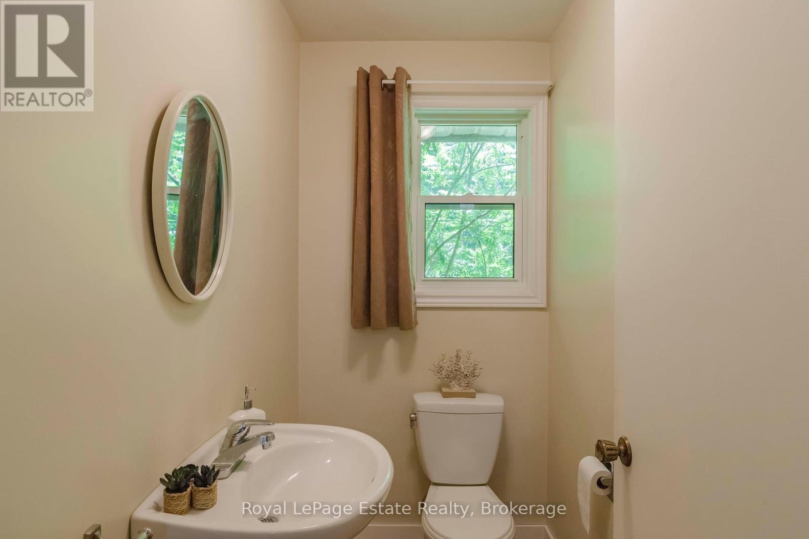 478 Bruce Rd 9, South Bruce Peninsula, Ontario  N0H 2T0 - Photo 31 - X12135541