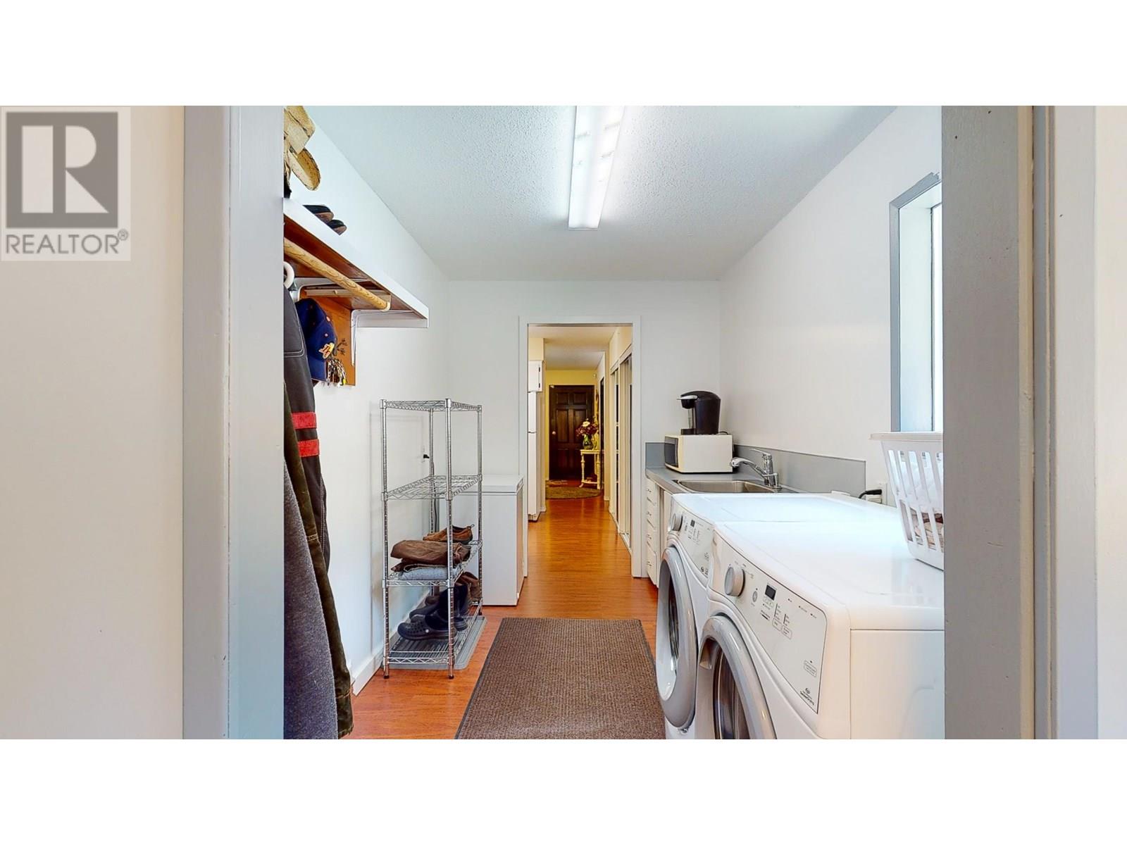 4569 Francis Peninsula Road, Madeira Park, British Columbia  V0N 2H1 - Photo 22 - R3023161